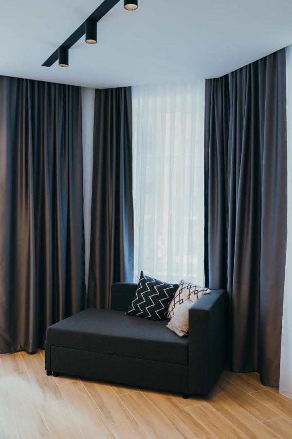 Poppy Downtown Suites Sarajevo Saraievo Exterior foto